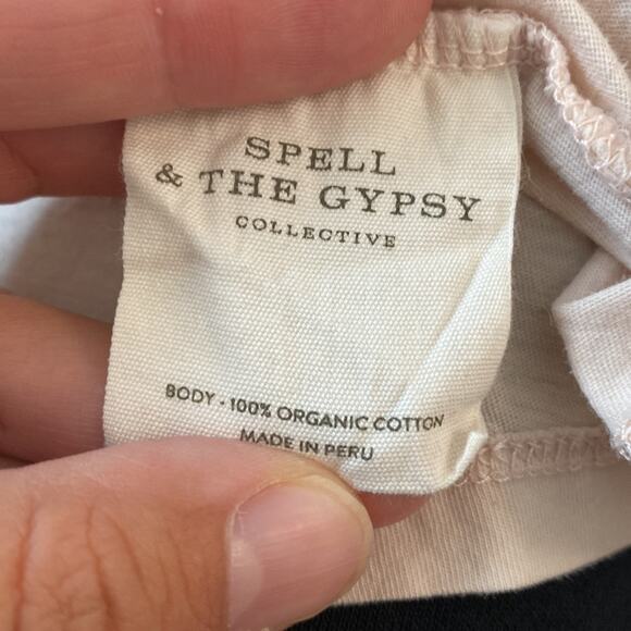 SPELL & the Gypsy Tee- size medium runs slightly small - Picture 5 of 5